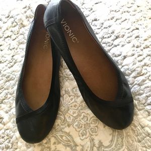 Vionic Spark Carol Ballet Flats